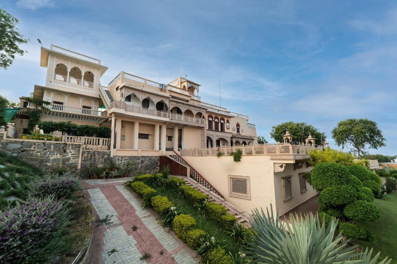 Fort Beejwar Chauhan By Aayams Neemrana Shahjahanpur Exterior photo